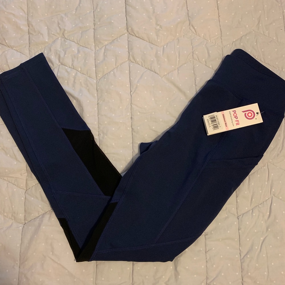 Pop fit leggings size small